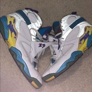 USED WMN 2007 Air Jordan Retro 8